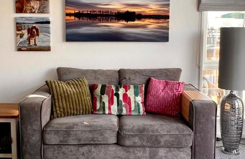 Willow's Lakeside Lodge With Hot Tub & Hi-Speed Wifi - Foto 17