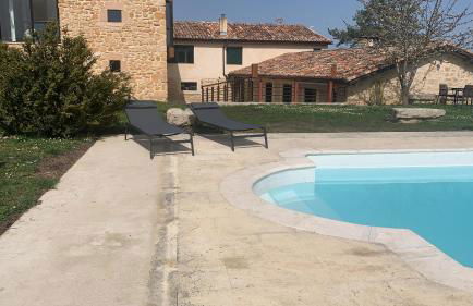 casa rural de un artista en plena naturaleza piscina y parque de esculturas en villarcayo - Photo 46