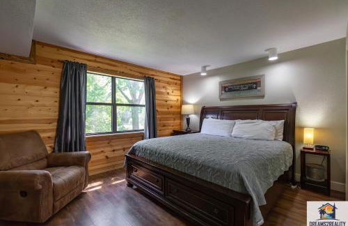 3BR Condo with Lake View - Trout Fishing - Playground - 2 Pools - Stairs Required - FREE TICKETS INCLUDED - PR69-9 - Foto 17