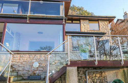 Shady Bowers - Photo 2