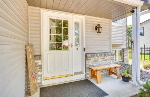 2 Mi to Super Rink Sporty Group Getaway in Blaine - Foto 42