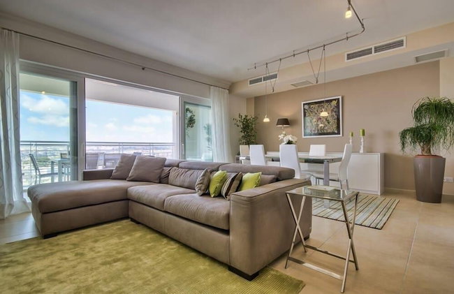 Luxury Apartment With Pool and Terrace, Top Location - Foto 12