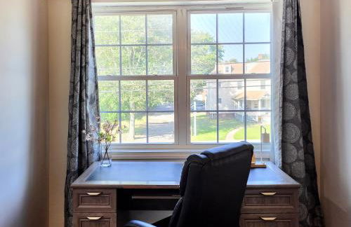 Spacious 2-BR 1-Bath King suite! - Foto 27