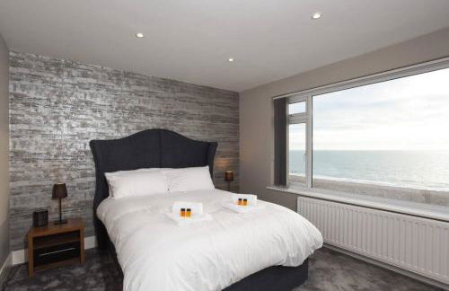 Amazing View Beachfront 3BR 5Beds 7 Guest - Photo 27