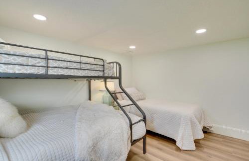 Private Pool and Hot Tub Luxe Unit Near UTA Train! - Foto 12