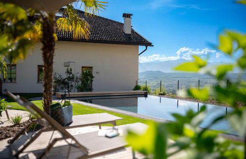 Weingut Lahn zu Eppan - Foto 57