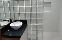 Casa com PiSCiNa, BaNHeiRa e A/C- Centro de Joinville - Foto 25