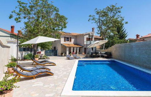 Gorgeous Home In Sajini - Foto 1