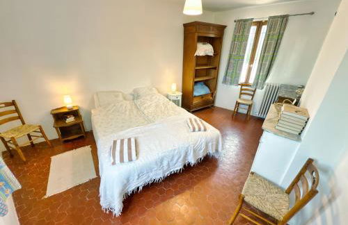 Maison de Charme Classée 3 étoiles - Calme, Jardin, Salle de Sport, Piscine - Foto 14