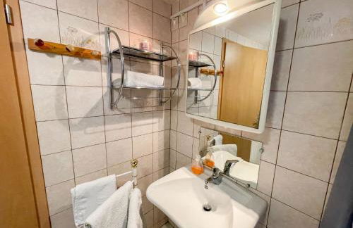 Apartment Résidence jaune et rose-1 by Interhome - Foto 27