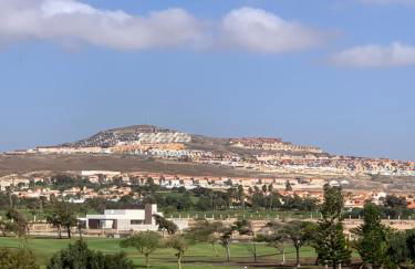 Sunny Luxury Apartment with two great sunny - level terraces, two swimming pools, in a new complex Pueblo Majorero, close to Fuerteventura Golf Club, next to the beach , Atlantico Shopping Mall and casino in Caleta de Fuste - Foto 38