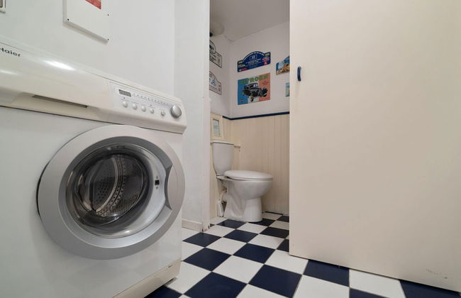 Pleasant Holiday Home With Sauna - Foto 18