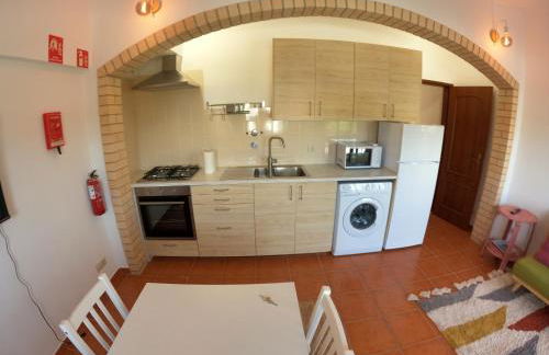 Algarve, renovated T1 apartment in S Bras de Alportel - Foto 6