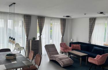 Rose Garden 1 & 2 - 2 Doppelhaushälften mit Fitnessräume - Foto 20