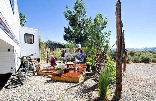 Rustic Trailer Rental on the Shores of Bridgeport Reservoir, California - Photo 2