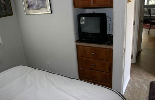 Cozy Cottage Rental for Eight with Lake Views in New Braunfels, Texas - Foto 7