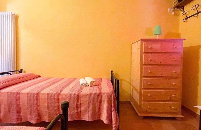 Welcoming Holiday Home in Urbania With Pool - Foto 15