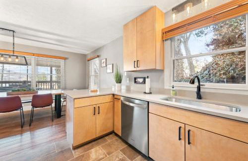 Upper Lakeshore Living - Foto 8