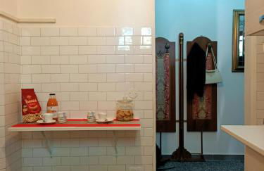 Erika's Home - Photo 3