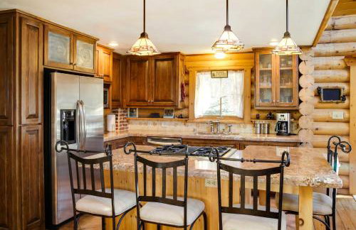 Lacys Log Cabin Alto Home with Mountain Views! - Foto 11