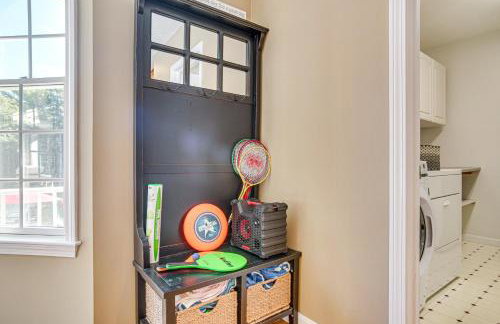 3 Mi to Megansett Beach Home with Pool and Game Room - Foto 34