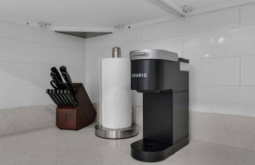 3BR Home /beach Access/spacious Deck/zoo Across - Foto 68