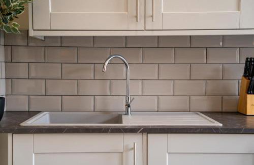 Spacious Luxury 2 Bedroom City Centre Apartment with Terrace & High Ceiling - Foto 39