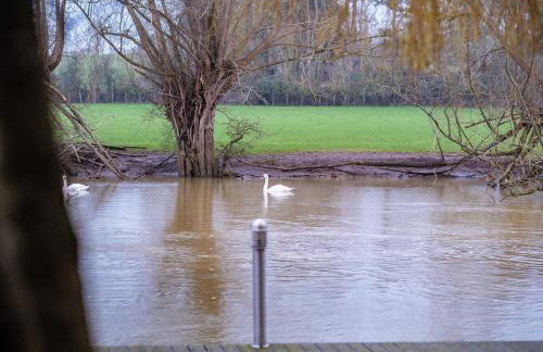 5BDR Luxe Villa By Torr Property Group Short Lets & Serviced Accommodation With Free Parking & River View Stratford-Upon-Avon - Foto 51