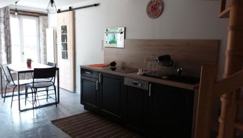 Gîte - à l'Ombre du Teil - Foto 2