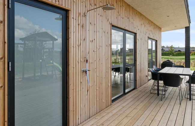 "Harrieth" - 300m from the sea - Foto 11