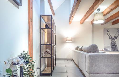 Résidence de 80 m2 avec balcon & cour alsacienne - début Route des Vins - Foto 2