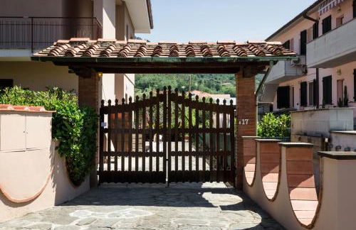 Il gatto e la volpe 1 - Foto 27