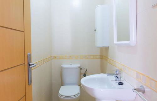 La Marina II, luminoso apartamento junto a la playa - Photo 20