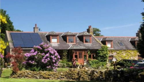 Serene Countryside Home with Manicured Gardens - Foto 1