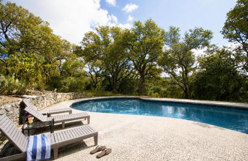 Hill country gem with private pool, deck, firepit, Ping-Pong, foosball, & WiFi - Photo 75