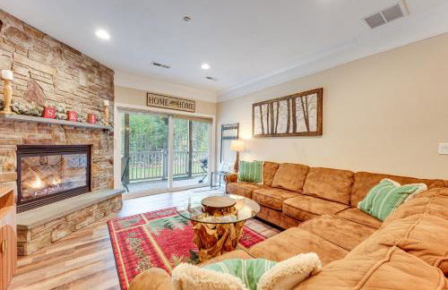 Relaxing Lincoln Condo with Fireplace and Shuttle - Foto 4