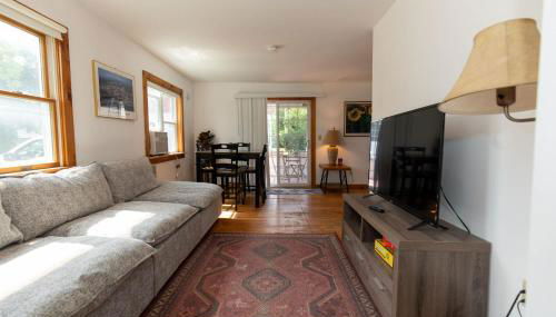 Entire 1 Bdrm house 5 mins from NWMC and DwnTwn - Foto 2