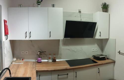 Low-Budget Cozy 3 Bedroom Apt - Foto 3