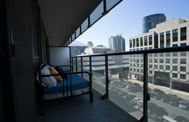 Applewood Suites - Luxury 3 BDRM - Photo 30