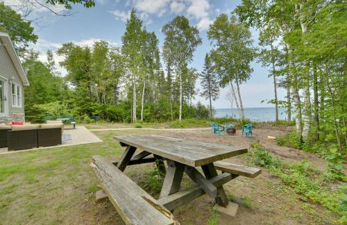Cheboygan Getaway with Fire Pit and Lake Access! - Photo 25