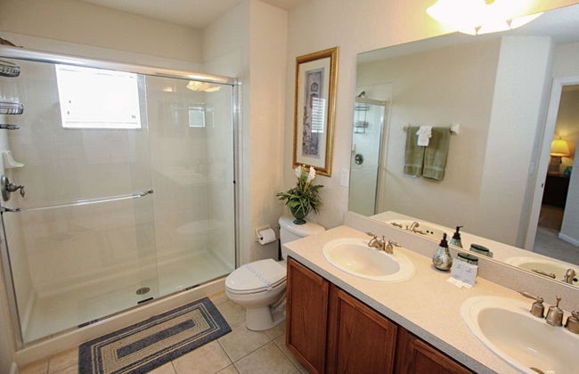 2633 Trafalgar Village - Photo 65