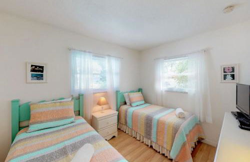 Blue Wave Villa East - Photo 26