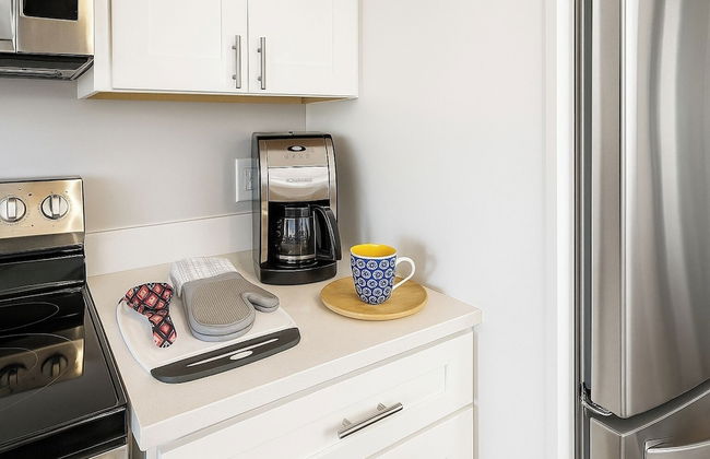 Heated Pool & Bathtub 4BR Near Disney - Foto 9