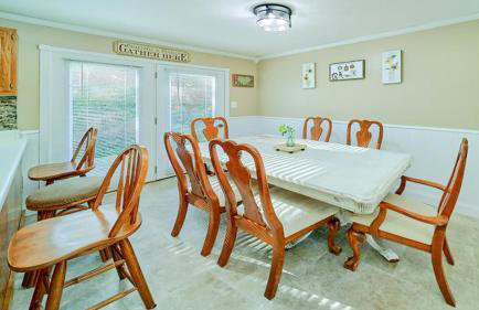 Bear Splashin Fun - Photo 7