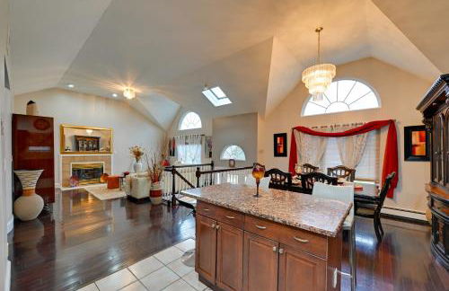 Near Hospitals and Universities Baldwin Apt with Deck - Foto 9