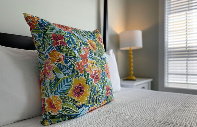 Key West Cottages - Photo 10