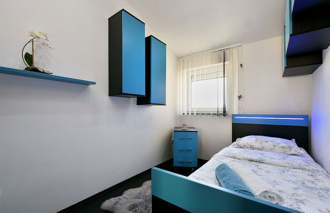 House 1971 - Photo 13