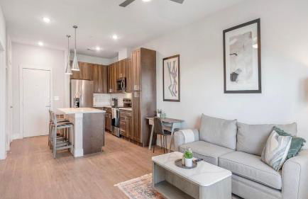 Landing Beautiful 2BD Gym Pool - Foto 31