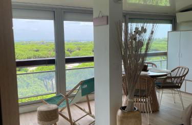 Vue panoramique pour ce grand studio en centre ville - Foto 14