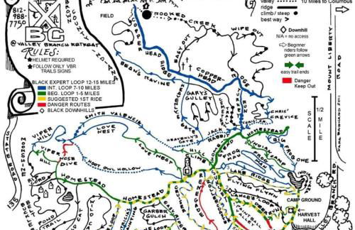 Quaint Airstream with Picnic Space Great for Two in Indiana - Foto 18